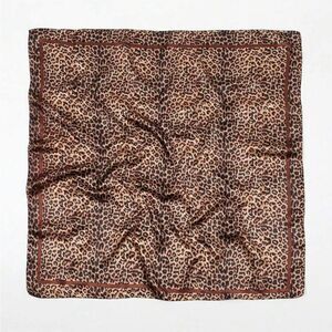 Leopard Print Scarf P23